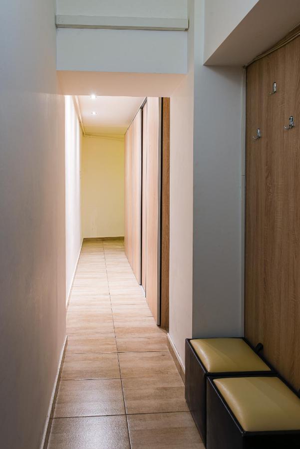 Romana Square Apartment Near Old Town - Ultracentral Location Букурещ Екстериор снимка